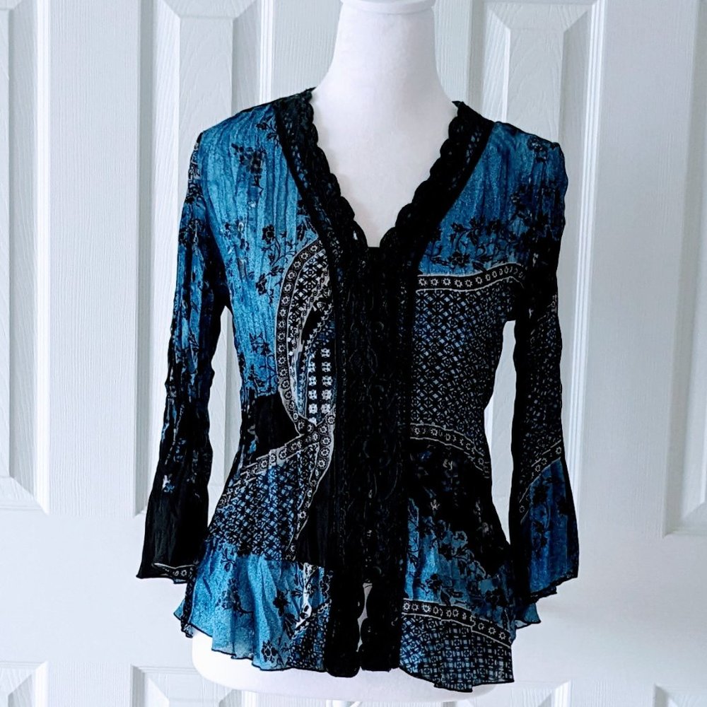 DRESS BARN Women's Accordion Crinkle Blouse Size S Blue & Black NWOT
